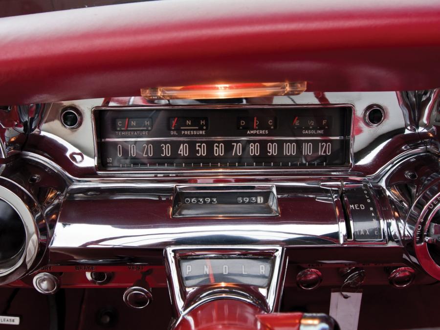  Buick Roadmaster Convertible 1957 года  (фото 32 из 41)